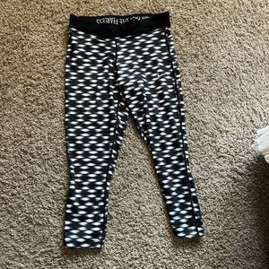 Nike yoga pants
